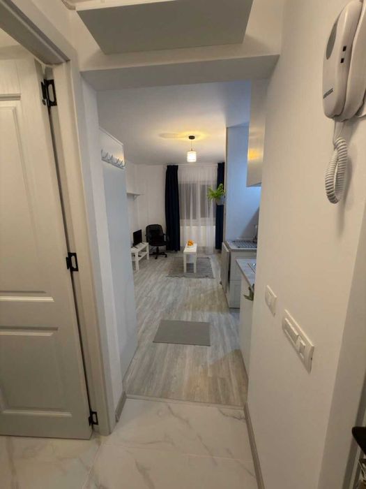 Garsoniera de închiriat