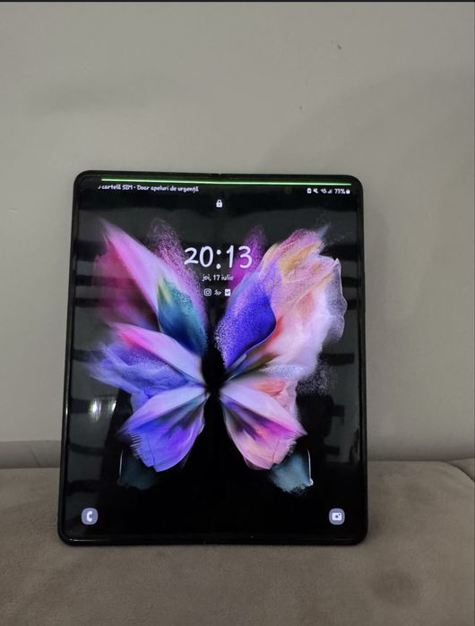 Vand samsung z fold 3