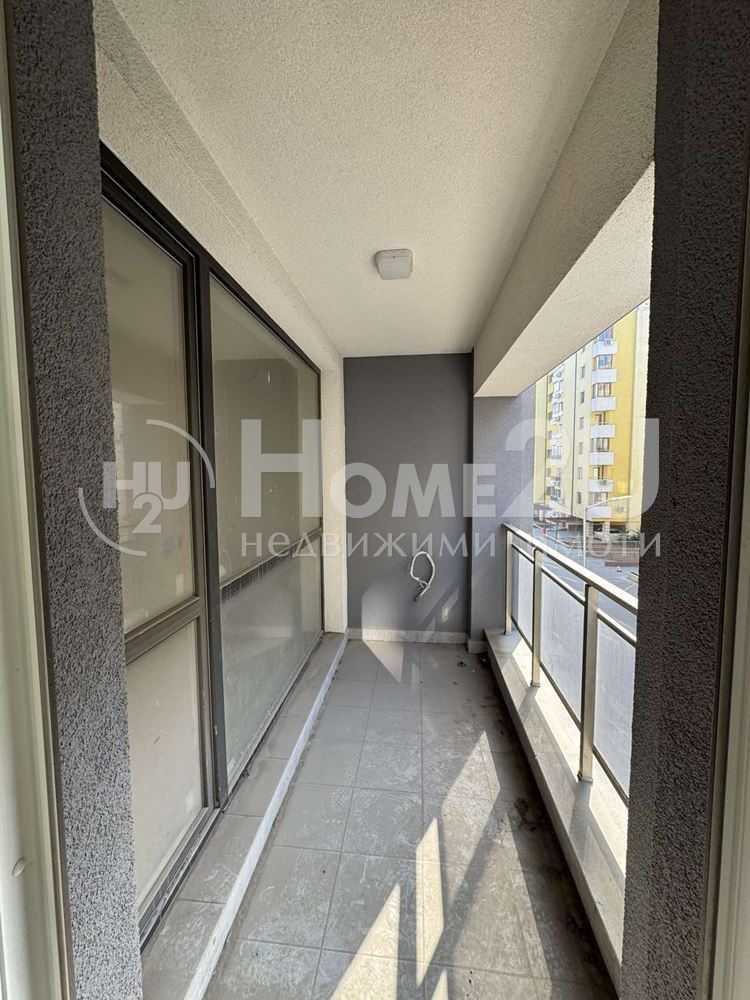 Продава се Тристаен апартамент в Варна, Гранд Мол Варна - 94 кв.м за 2022 €/кв.м - Снимка #4
