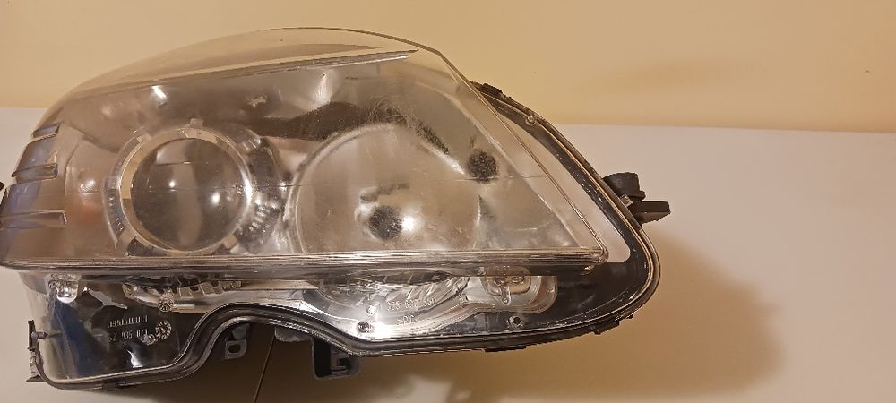 W204 фар Н7 халоген