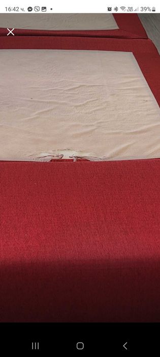 Червен диван фотьойл