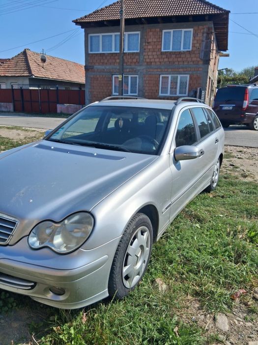 Mercedes Benz an 2004