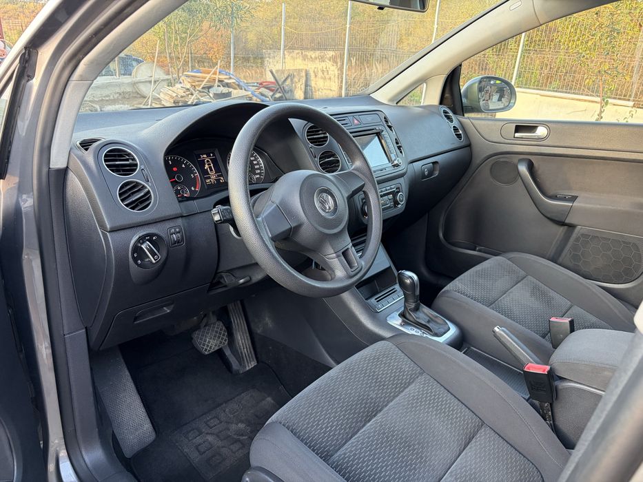 Volkswagen golf 6 plus 2012 / dsg / webasto / rate