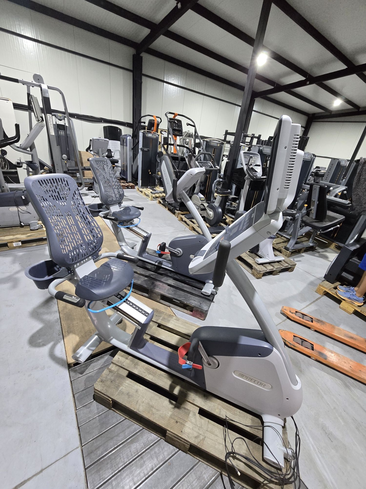 Precor recombere bike USA прекор колело с облегалка рециклирано