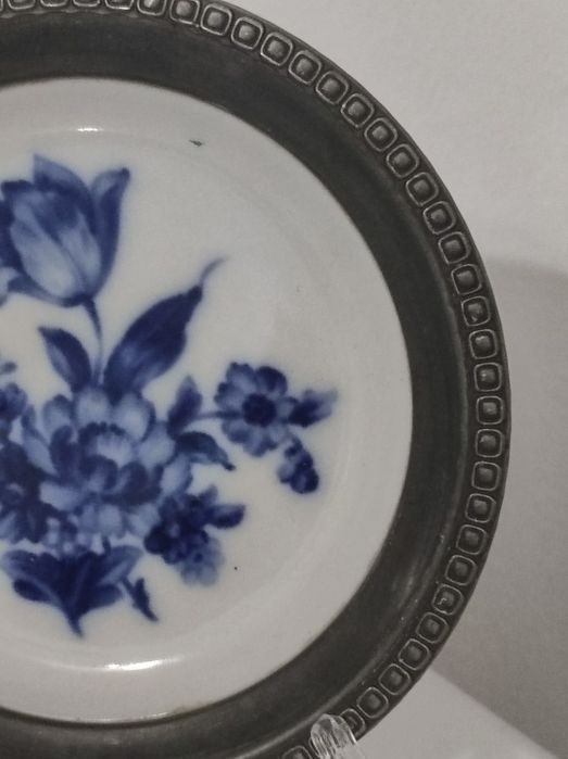 Farfurie cu flori cobalt