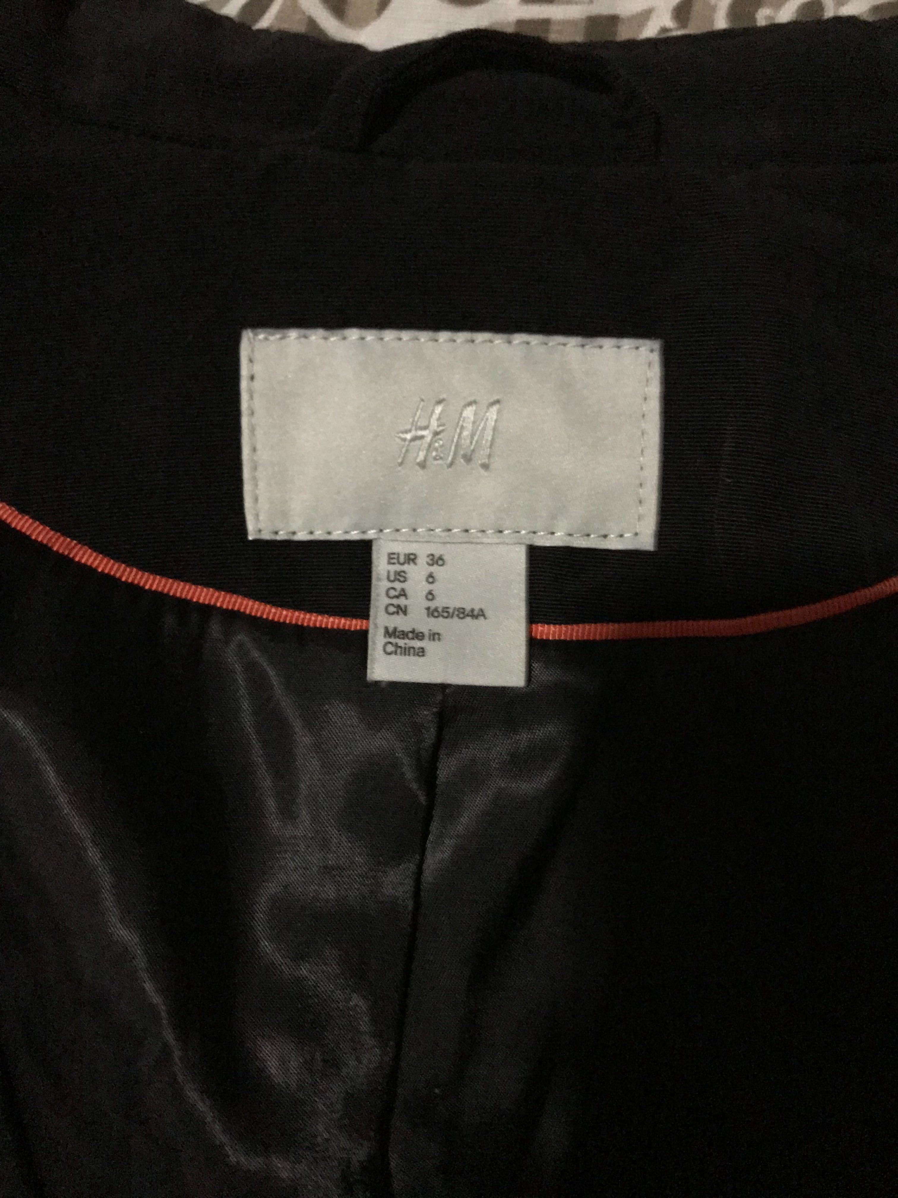 Дамско цветно сако H&M