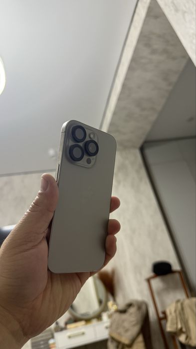 Iphone 15 pro 256 90 %