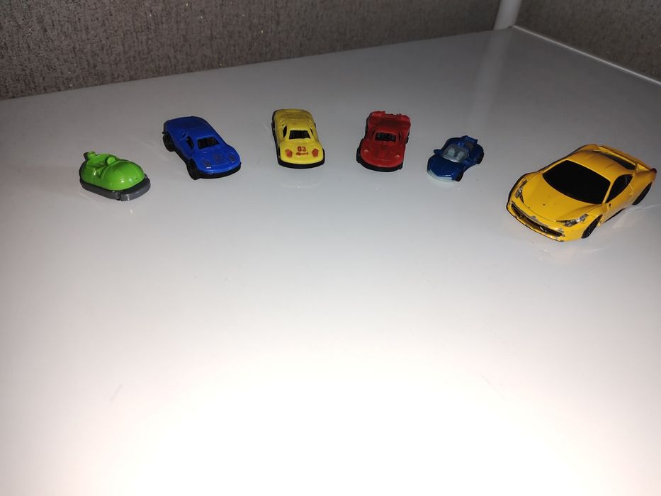 Игрушечные машинки малых габаритов