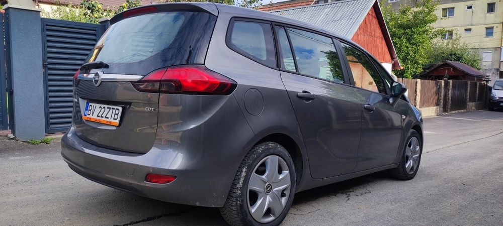 Zafira 7 locuri km putini