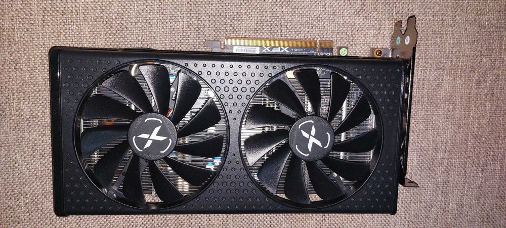 Placa video RX6650XT noua