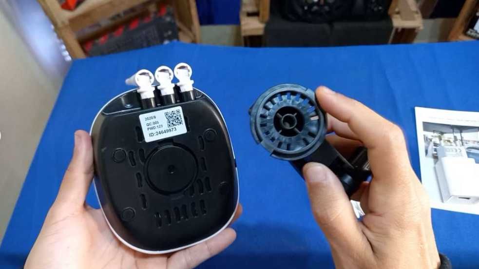 Нова безжична WiFi въртяща се вътрешна камера за видеонаблюдение