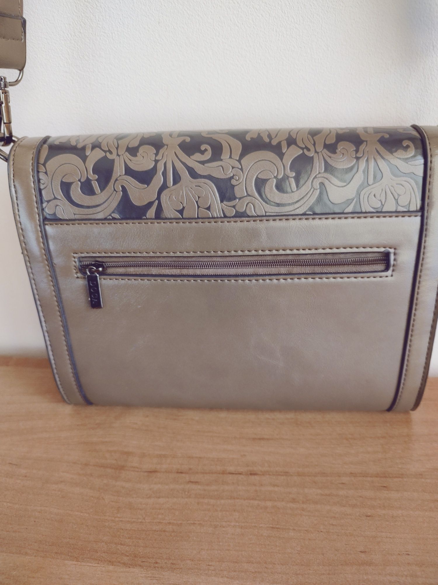 Чанта Michael Kors,  Nine West, Doca