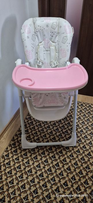 Scaun de hrănire pentru bebeluși