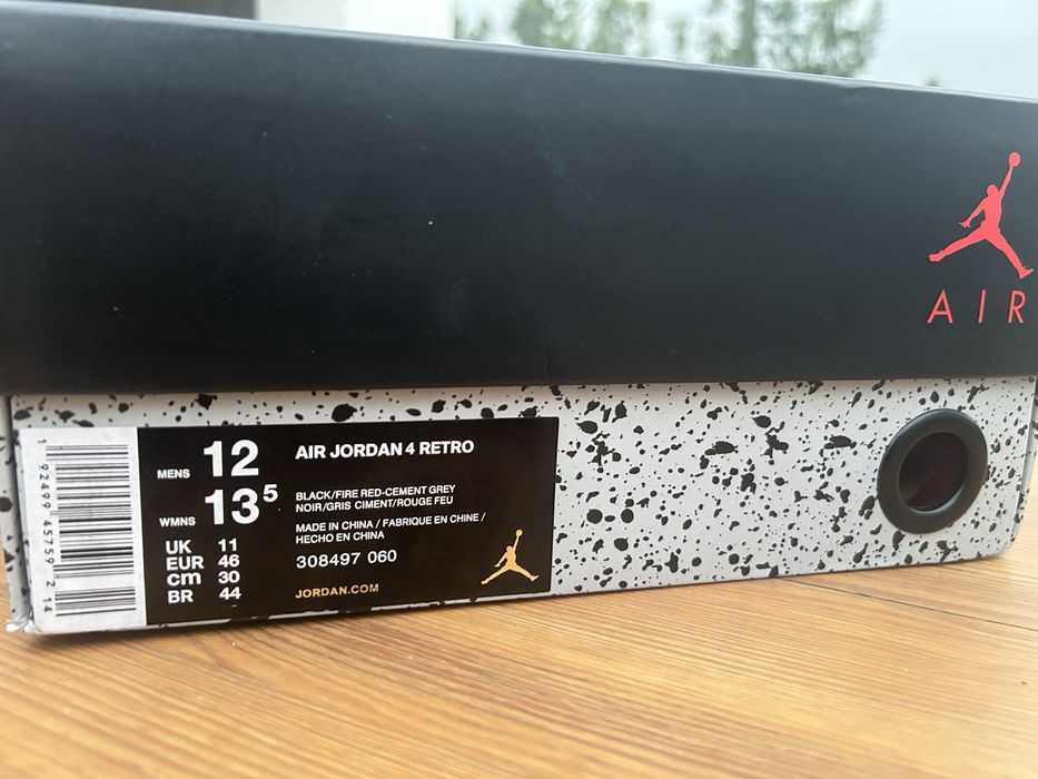 Air Jordan 4 Retro “Bred” (2019)