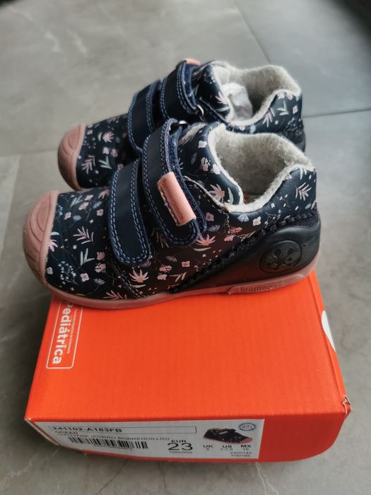 Ghetuțe Biomecanics, pentru fete, măsura 23