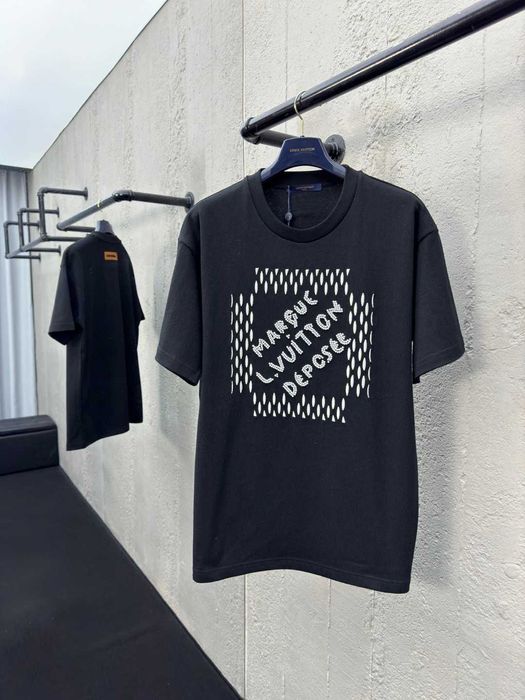 Tricou Louis Vuitton Calitate Premium