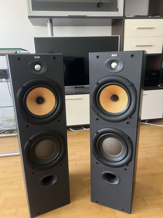 Boxe de podea Bowers&Wilkins B&W DM603 S3