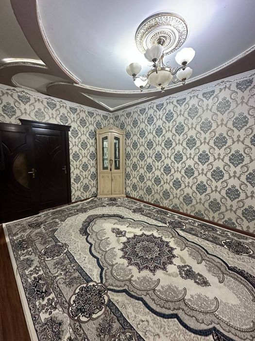 Срочно продаётся 5-комнатная квартира в Юнусабадском 15-м квартале.