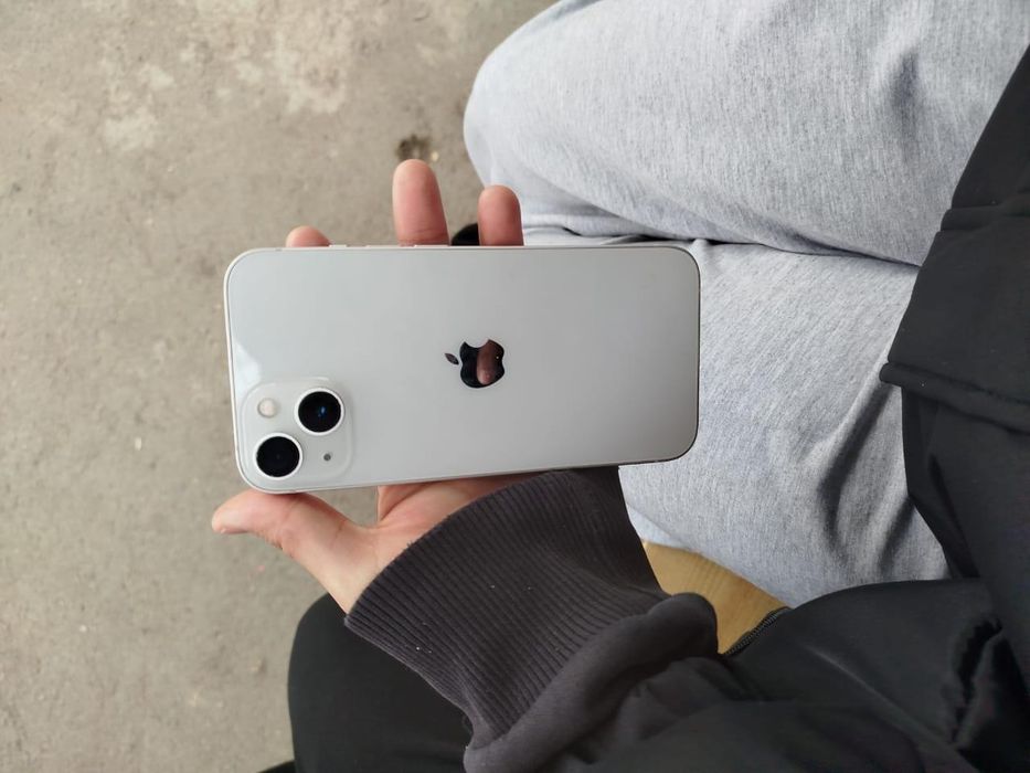 продам айфон 13 белый