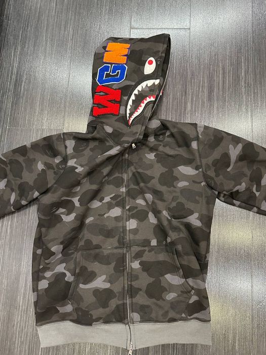 продам кофту bape