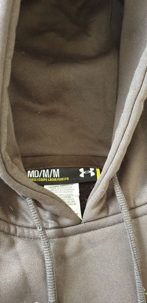 Under Armour Mens Size M 100 % Оригинален суичър!