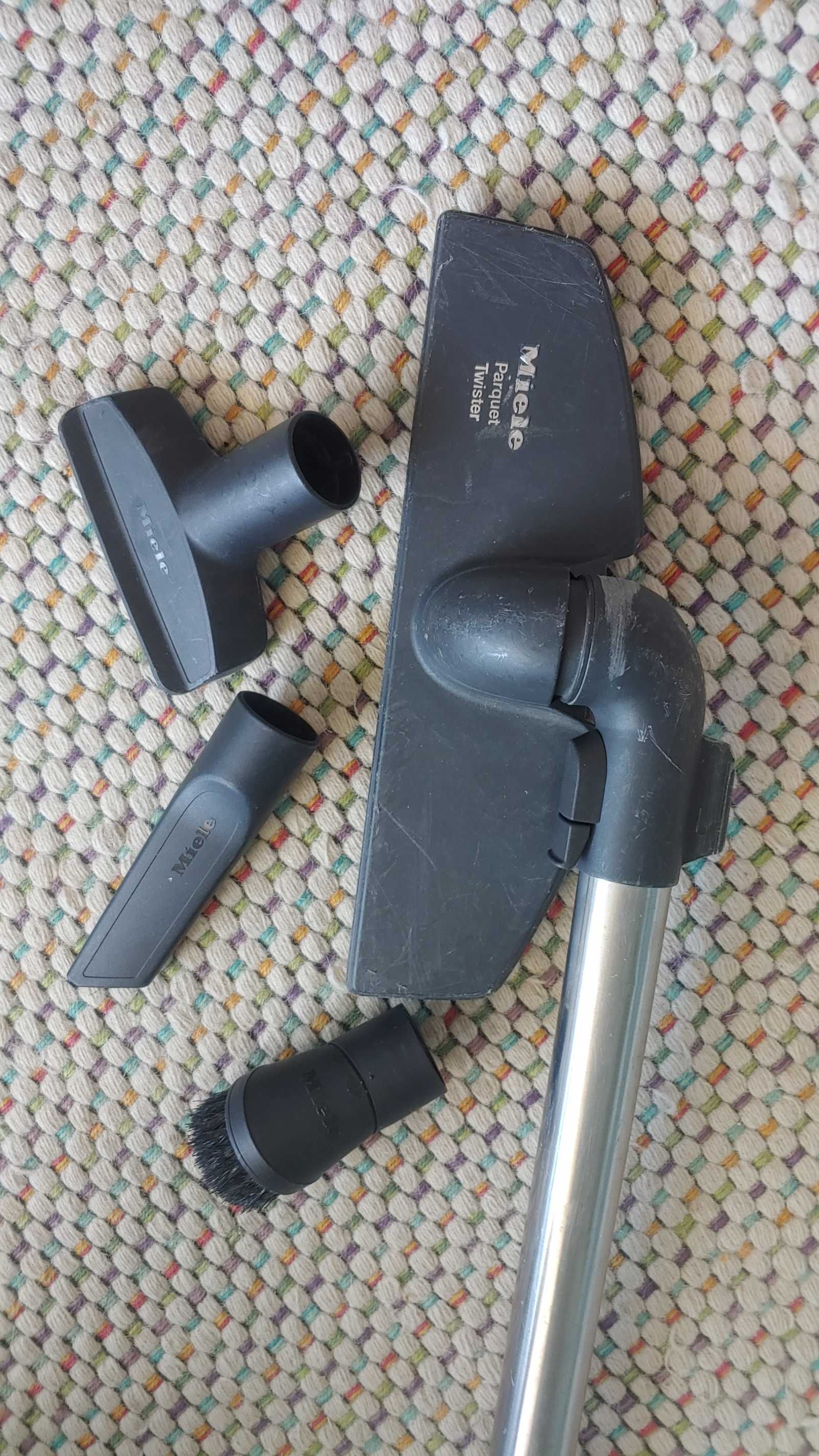 Прахосмукачка MIELE CLASSIC C1