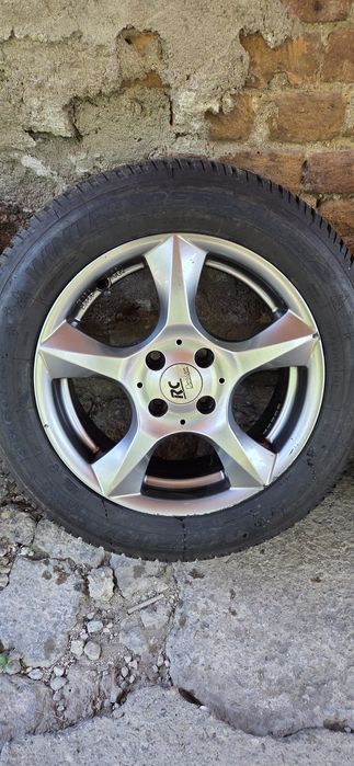RS DESING джанти със зимни гуми 195/60/15 6,5Jх15 ЕТ38 4x100 цо 63,4