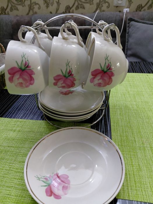 Чайный сервис в отличном состоянии