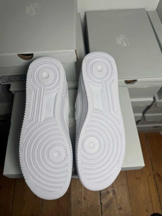 *REDUCERE* Adidasi NIKE AirForce 1 - AF1 - livrare cu verificare