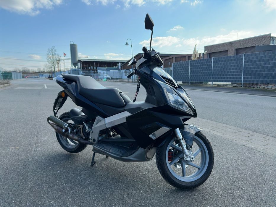 Scuter Derbi gp1