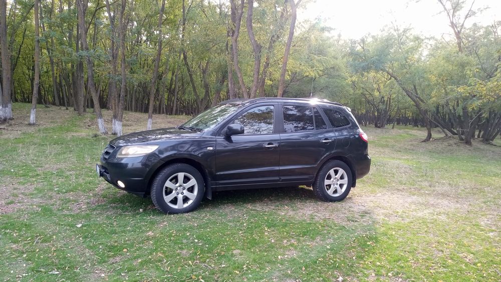 Vând Hyundai Santa fe