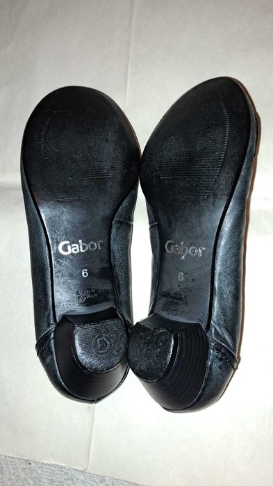 Pantofi de piele gri cu toc mic 39