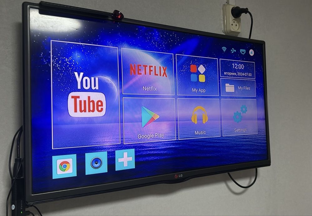 Продам Телевизор LG 32” + Smart TV приставка (Android TVR3)
