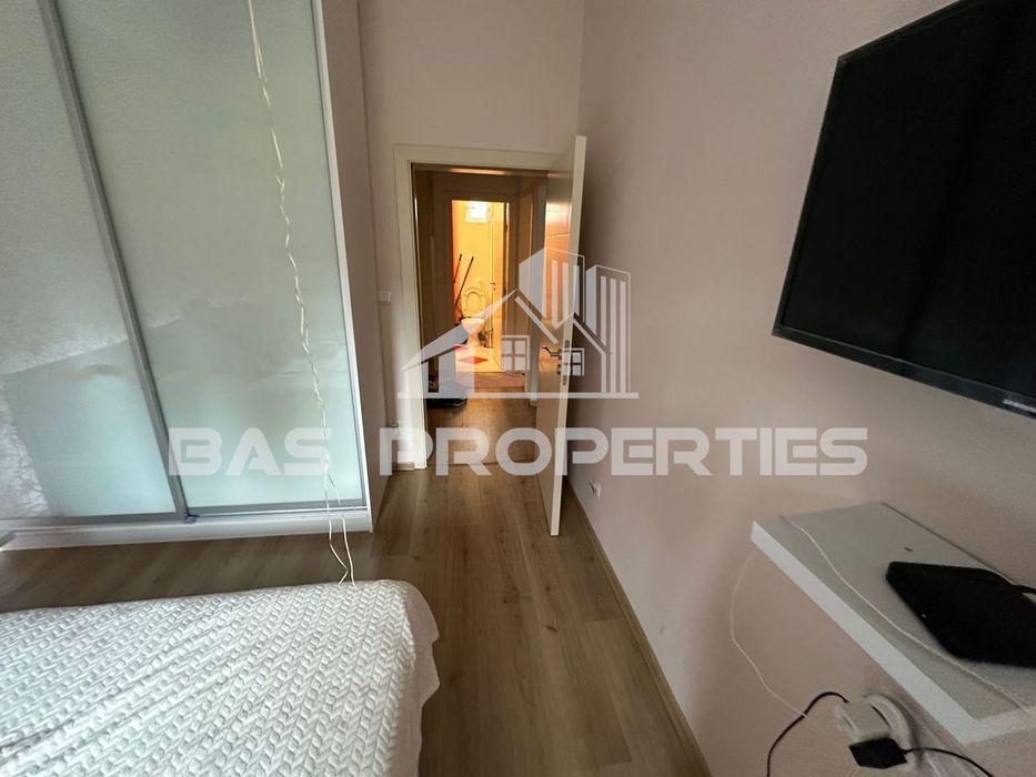 Продава се Тристаен апартамент в София, Илинден - 65 кв.м за 2616 €/кв.м - Снимка #6