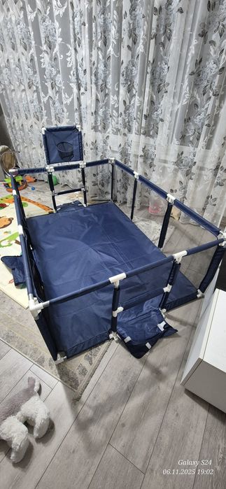 Манеж детский почти новый