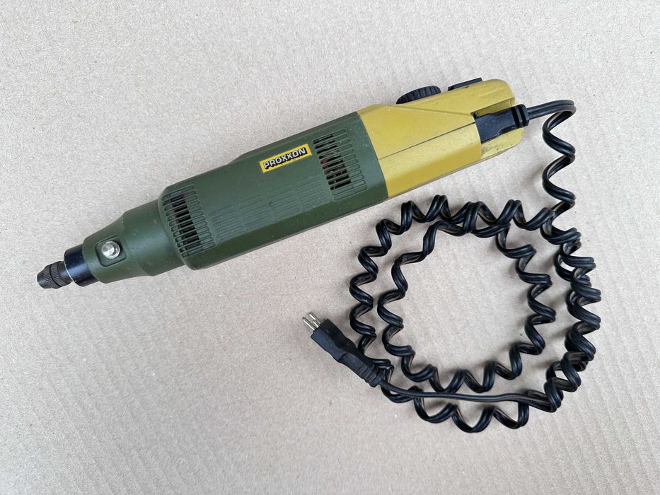 Masina de frezat si gaurit router Proxxon Minimot 100/P