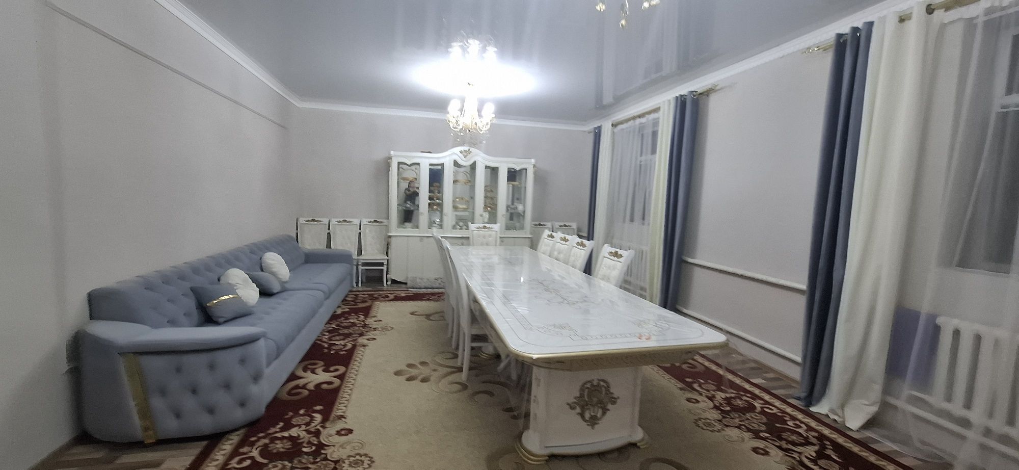 Мебель для гостиной.
