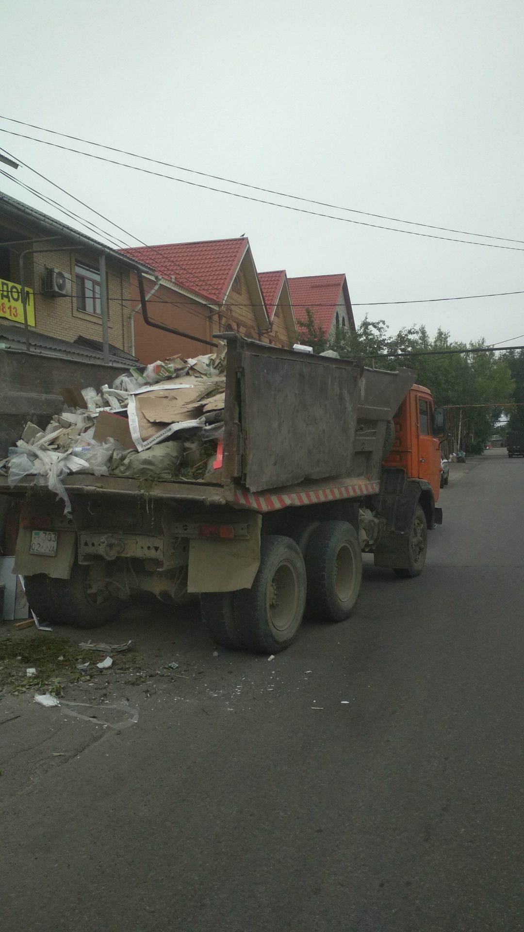 Уборка,Перевозка,Вывоз строй- мусора и хлама,по городу Алматы,Камаз.