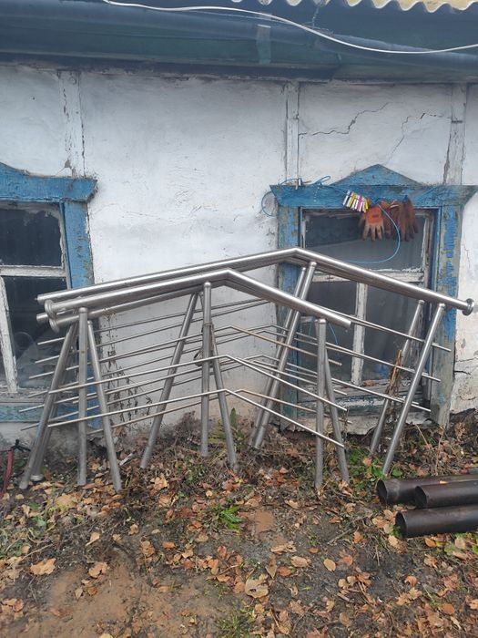 Продам перила в отличном состоянии