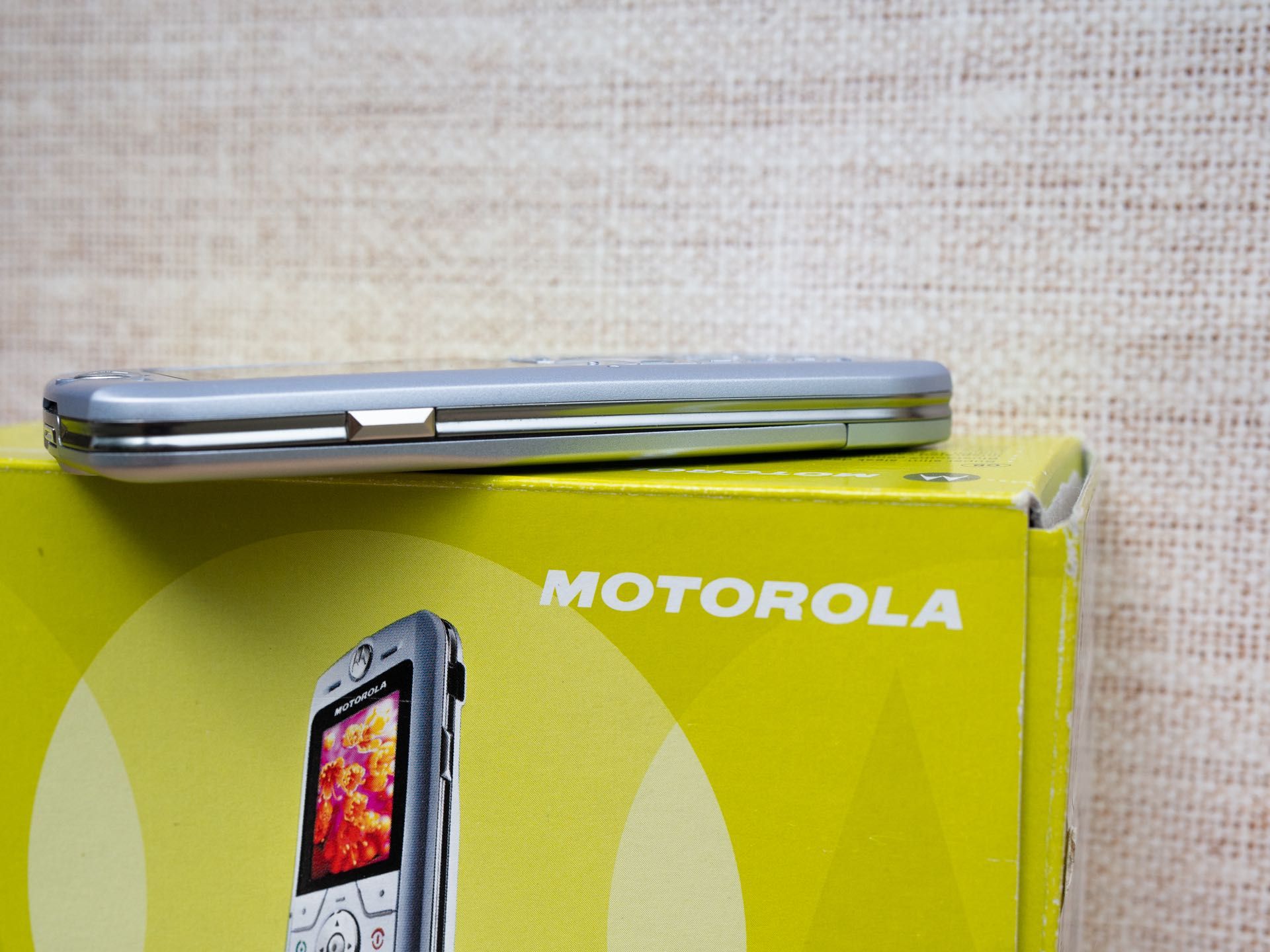 MOTOROLA SLVR L6, ca nou, în cutie