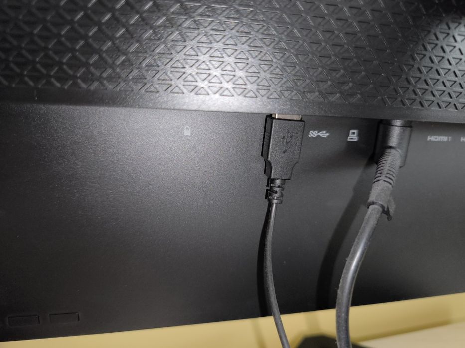 Монитор 25 инча HP Omen