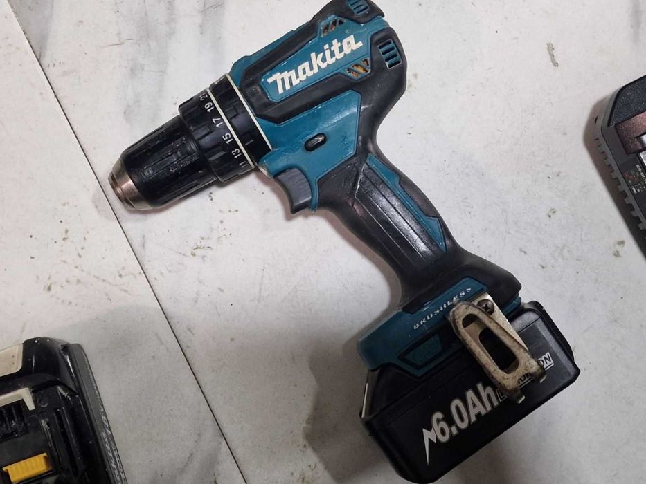 Акумулаторен безчетков ударен винтоверт MAKITA DHP 485