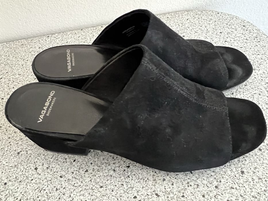 Дамски чехли естествен велур Vagabond