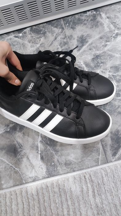 Маратонки Адидас