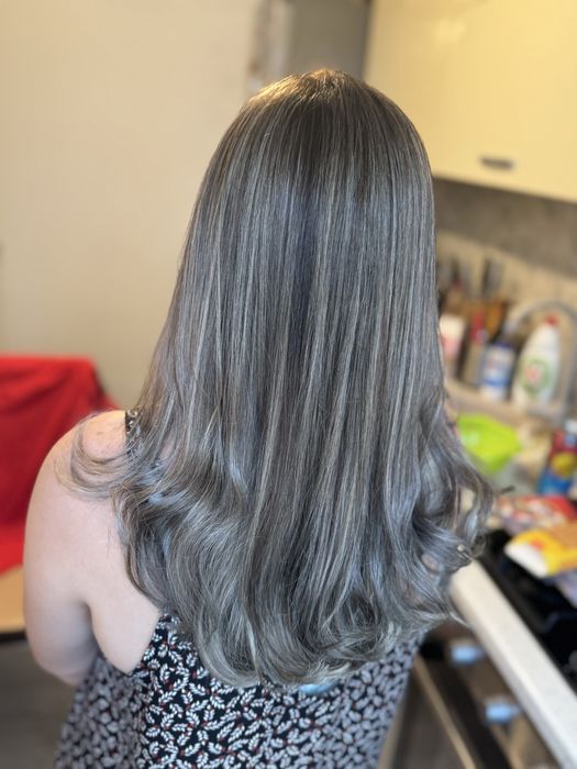 Coafor la domiciliu, balayage, suvite, vopsit, tuns, coafat eveniment