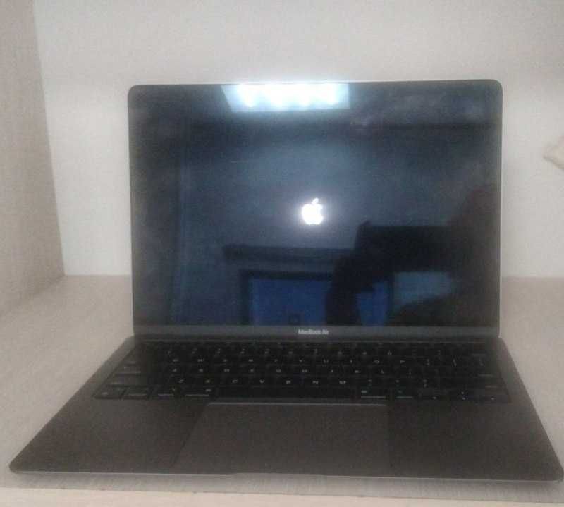 Ноутбук Apple: Apple MacBook Air 13 256 SSD(1009-Аркалык) Лот № 364751