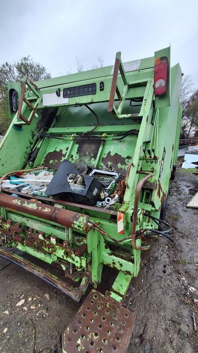 Vand autogunoiera  avia