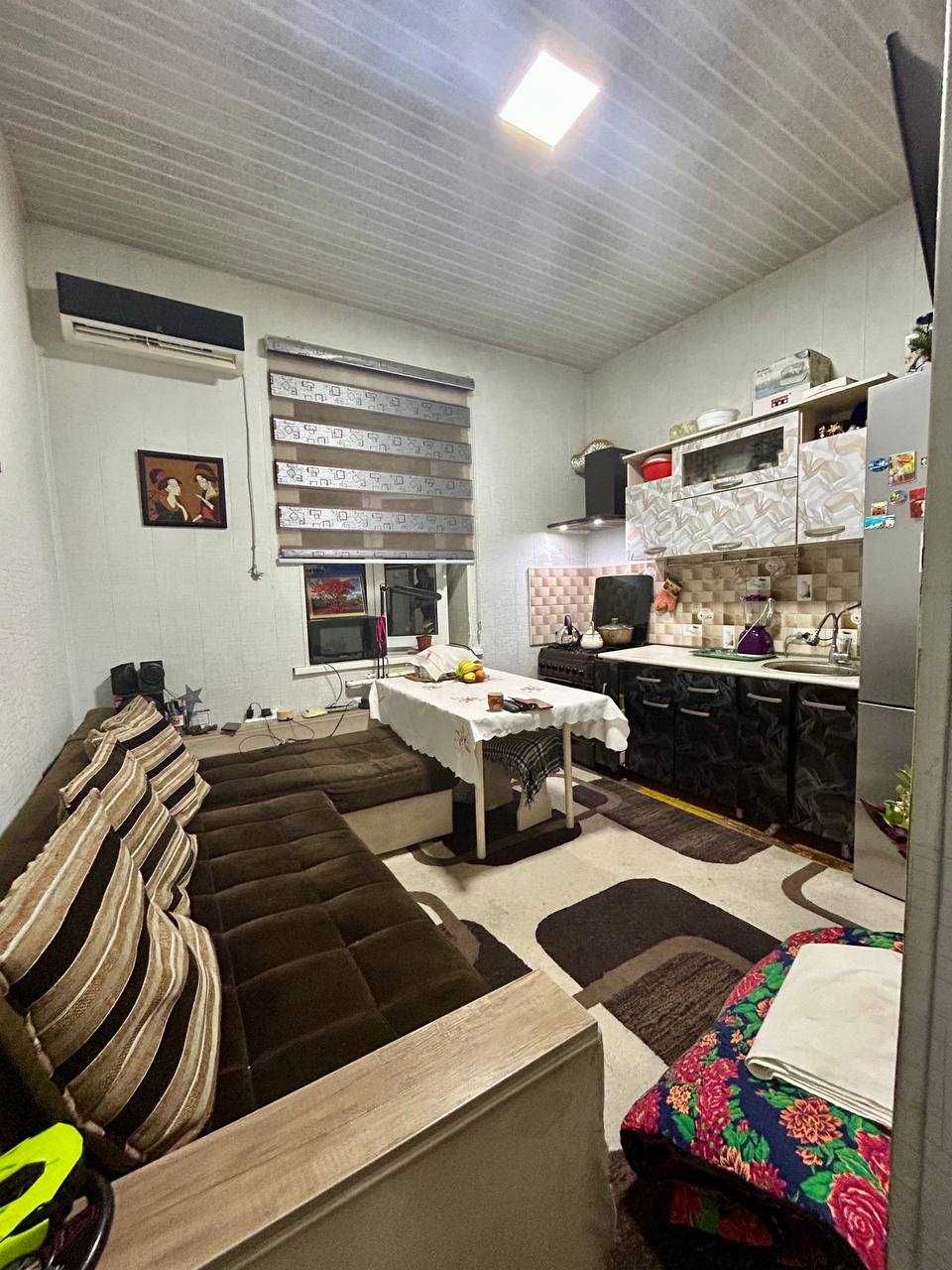м-в Авиагородок. 1 комн. 2 этаж.  34м2. Балкон 1/1. Косметика