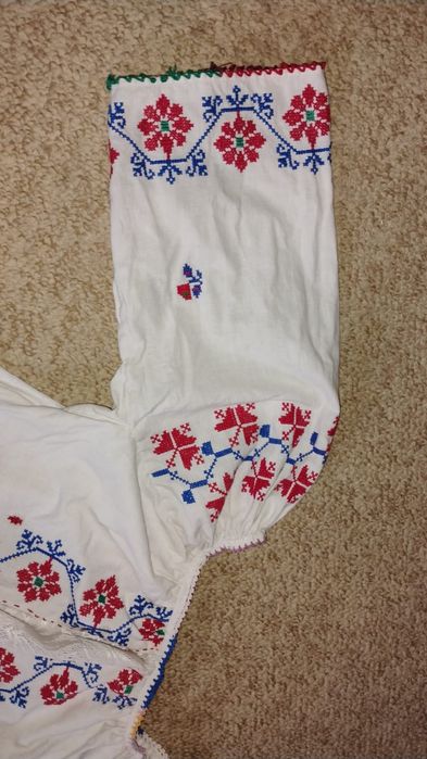 ie romaneasca traditionala veche