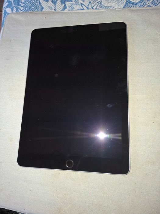 Vand tableta pentru mai multe detalii